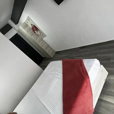 Ebrothers Charm & Sun House Habitación en casa particular Costinesti