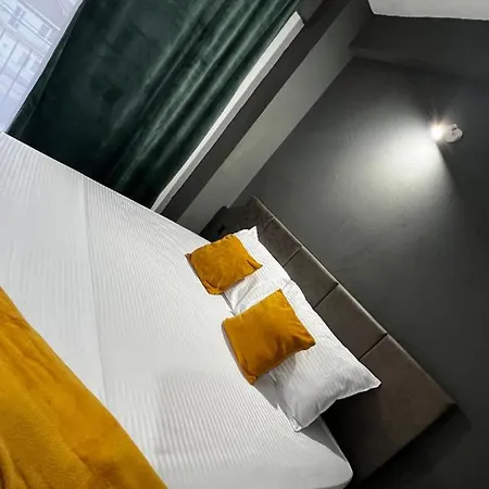 Ebrothers Charm & Sun House Homestay