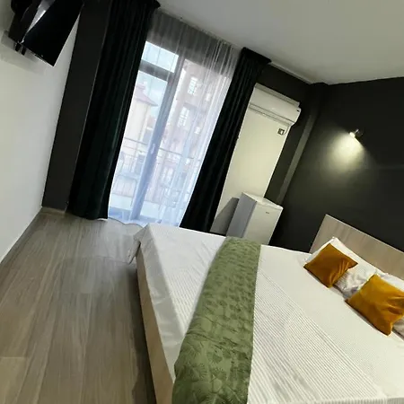 Ebrothers Charm & Sun House Homestay szállás