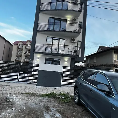 Ebrothers Charm & Sun House
