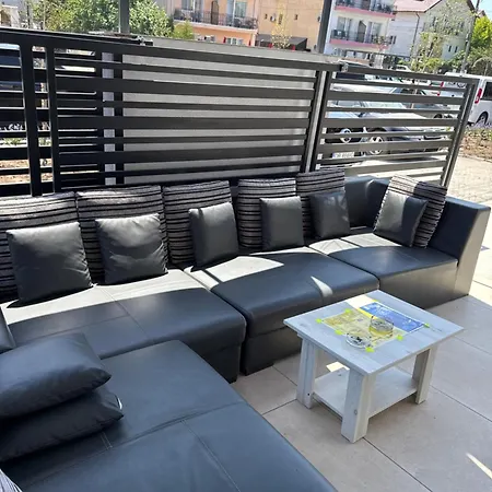 Ebrothers Charm & Sun House Homestay szállás Costinești